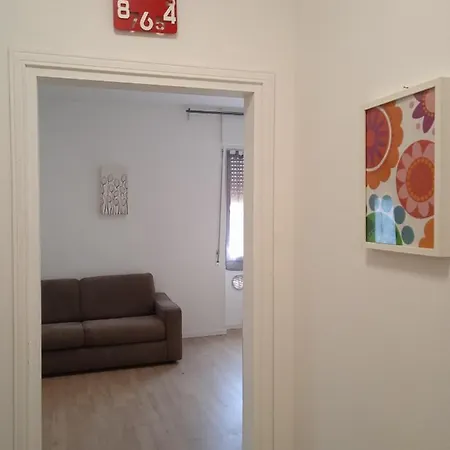 Daire New Apartament Stazione