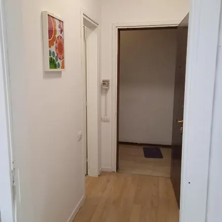 Apartment New Apartament Stazione Milan